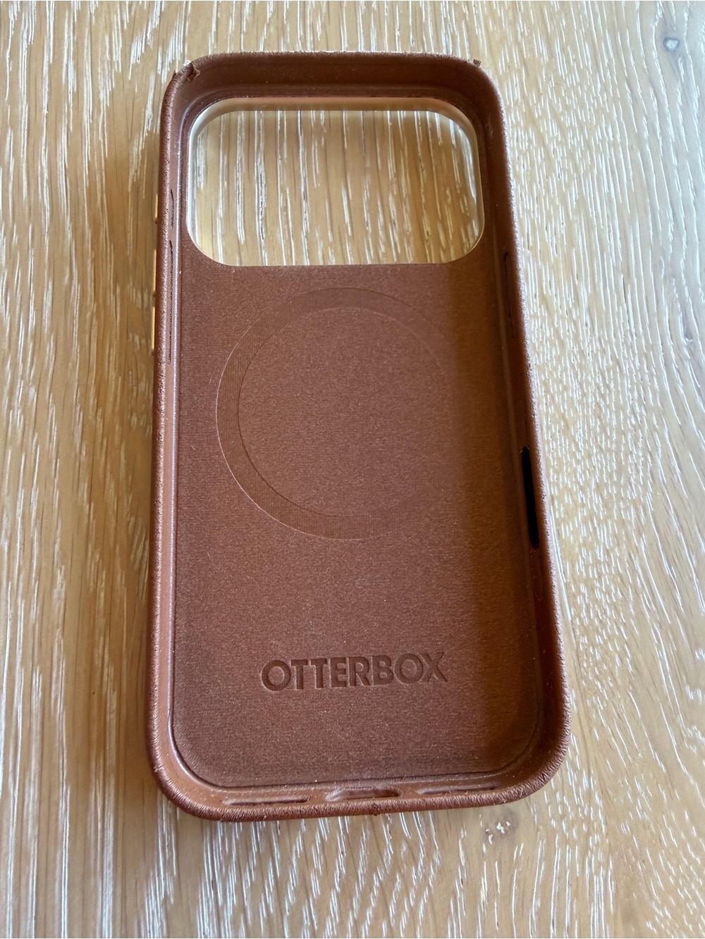 iPhone 17 Pro Otterbox Leather Brown Phone Case with Gold Trim - Picture 2 of 7